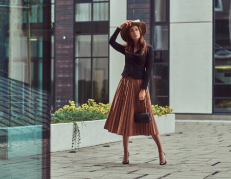 Comment porter une jupe longue en hiver avec style et confort ?