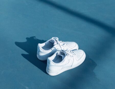Nike Air Force 1 blanche : comment bien la choisir en 2025 ?