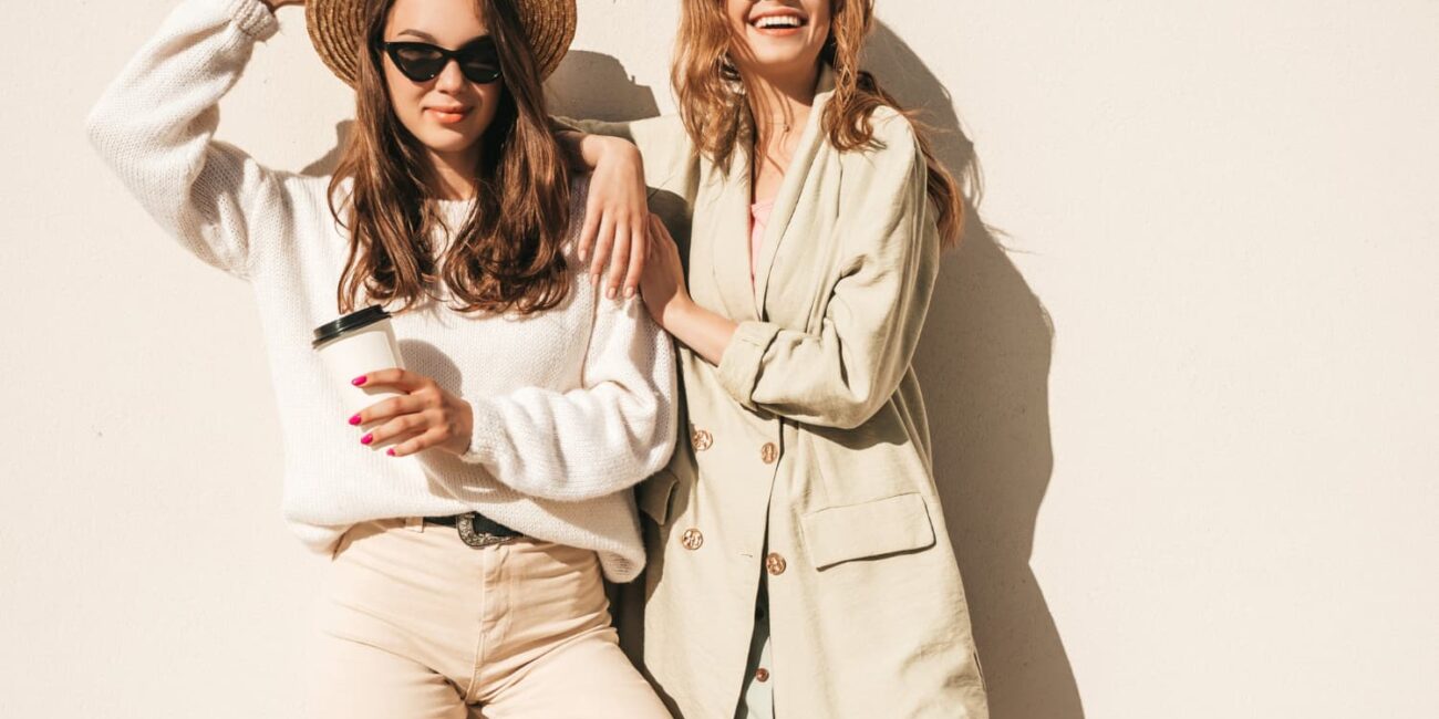 Améliorer son style sans rien acheter : 10 astuces d’experte